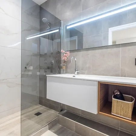 Meynadier - - New - Ac - Wifi - Close And Palais - Lra *